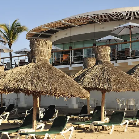 Ocean Breeze Mazatlan-3